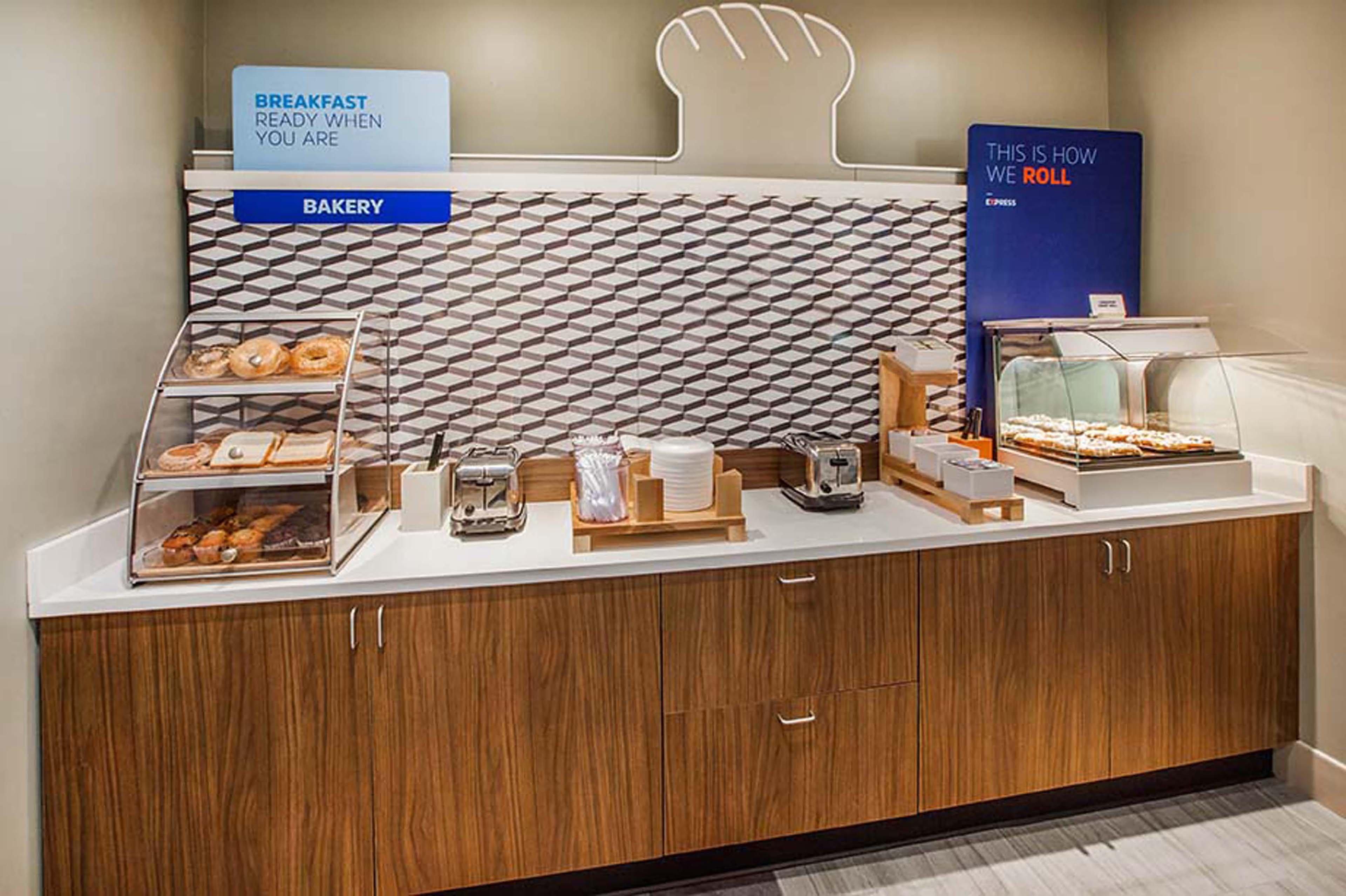 Holiday Inn Express Hotel & Suites Glasgow By Ihg Kültér fotó